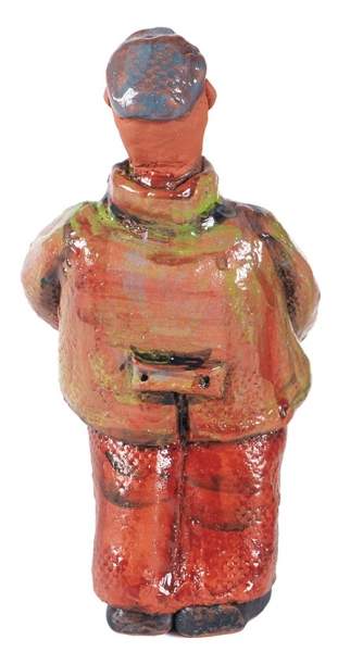 Царева Эльвира. Скульптура «Холостяк». 2019. Красная глина, цветные глазури. Высота 17 см.