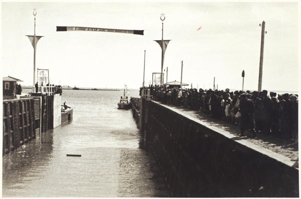 Беломорско-Балтийский канал имени Сталина. Лот из 11 фотографий. [1930-1940].