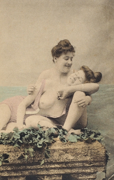 Четыре эротические открытки о любви двух дам. Европа, нач. ХХ в.
