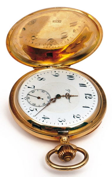 Часы карманные в золотом корпусе. Швейцария. Начало ХХ века. Золото. Диаметр 5,5 см.
