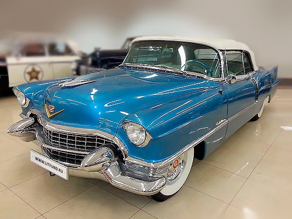 [Любимая модель Элвиса Пресли, снявшаяся в культовом фильме «Страх и ненависть в Лас-Вегасе»] Cadillac Eldorado. Год выпуска: 1955. Один из лучших автомобилей представительского класса своего времени — легендарный Cadillac Eldorado (1955 г.).