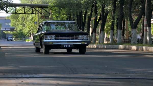 [Один из 113 экземпляров] ЗИЛ 114. Год выпуска: 1970. ЗИЛ-114 — автолегенда СССР и, безусловно, ассоциируется с эпохой Брежнева. В начале 60-х годов отечественный дизайнеры ориентировались на американские автомобили премиум-класса, ведь именно их дизайн считался эталоном в автомобильном мире.