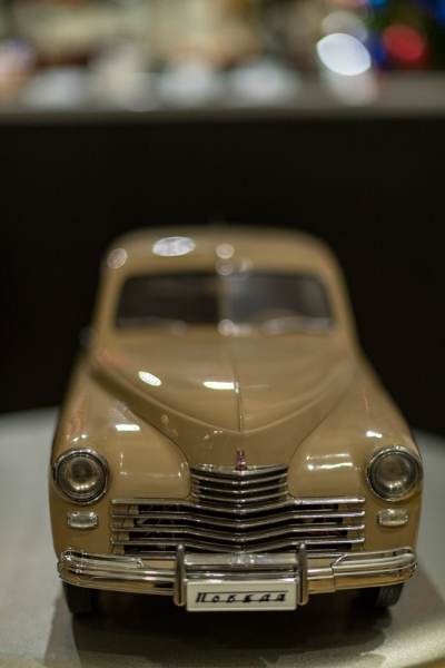Модель советского автомобиля ГАЗ-М20 «Победа». Модель ГАЗ-М20 «Победа» от Deagostini в масштабе 1:8.