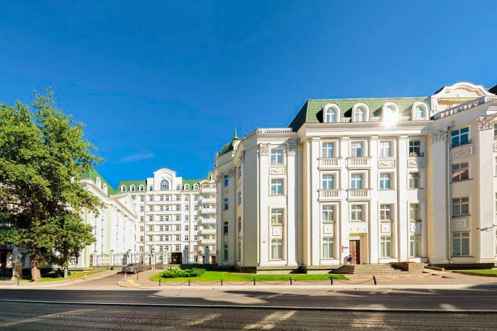 Квартира 184 кв. м — Дизайнерская квартира в историческом центре Москвы. Жилой комплекс «Опера Хаус» , улица Остоженка, 25.