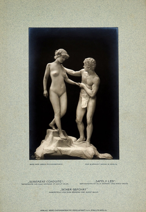 Две фотографии при участии скандальной натурщицы Ольги Десмонд. Берлин, [1908].